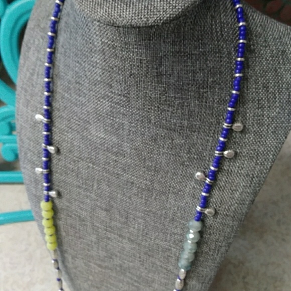 Premier Designs necklace cobalt blue, silver & yel - Picture 4 of 5